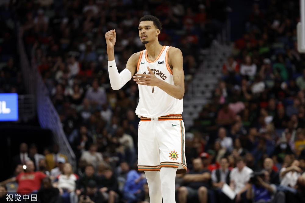 递出他们对 递出他们对